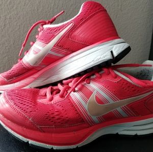 Women's Red Nike Air Pegasus+ 29 Running Shoes (8)